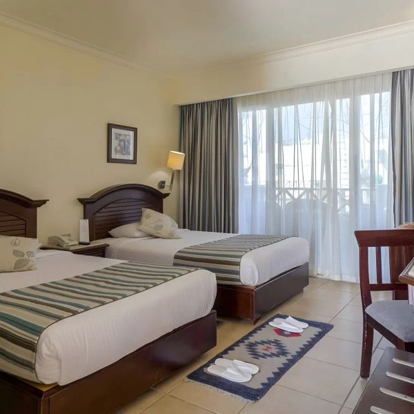 Coral Beach Resort (ex Rotana)