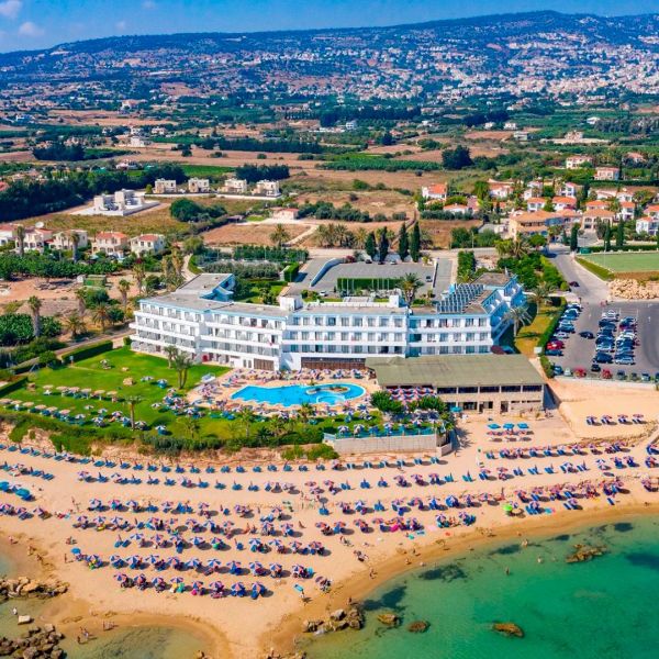 Corallia Beach — Paphos, Cypr
