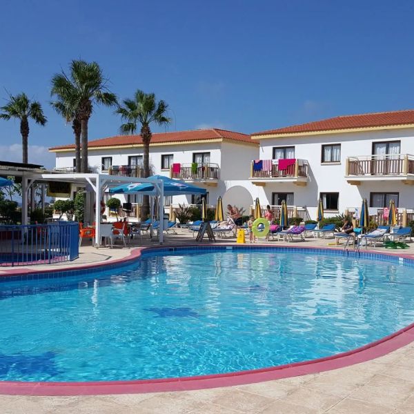 Cosmelenia — Ayia Napa, Cypr