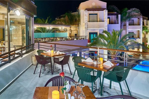 Creta Palm