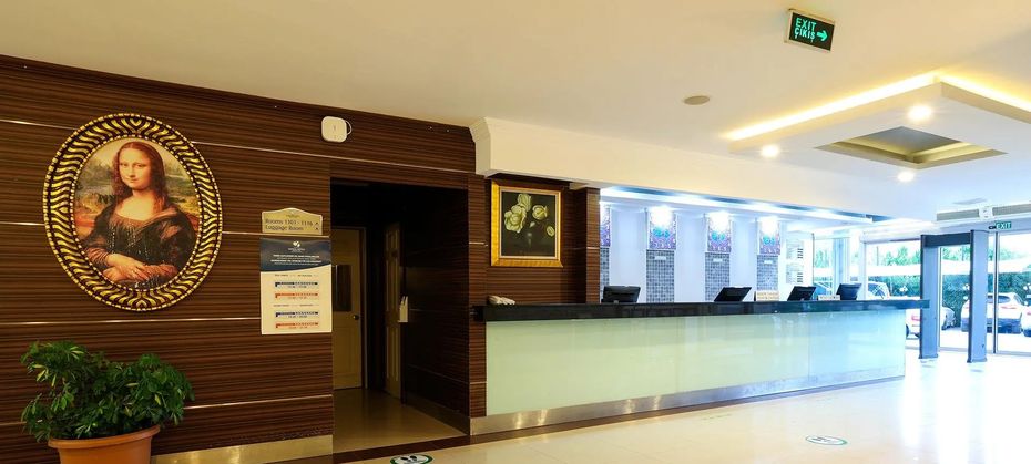 Crystal Aura Beach Resort