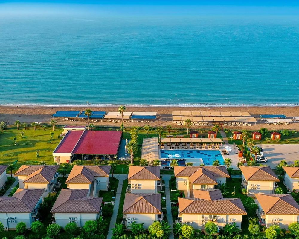 Crystal Boutique Beach Resort