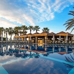 Crystal Tat Beach Pearl Collection