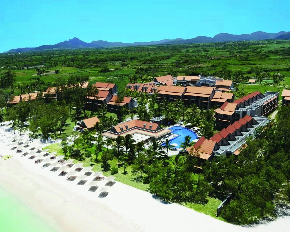 Crystals Beach Resort Belle Mare