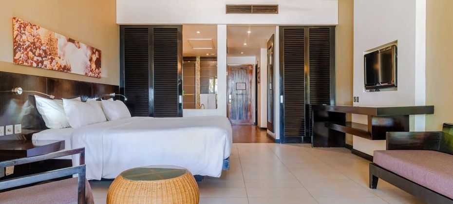 Crystals Beach Resort Belle Mare