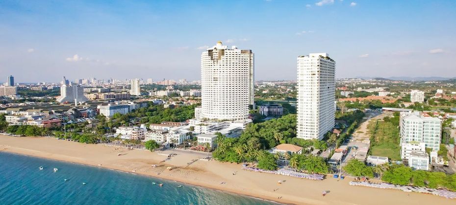 D Varee Jomtien Beach