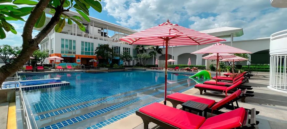 D Varee Jomtien Beach