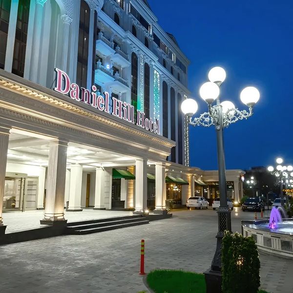 Daniel Hill — Taszkent, Uzbekistan