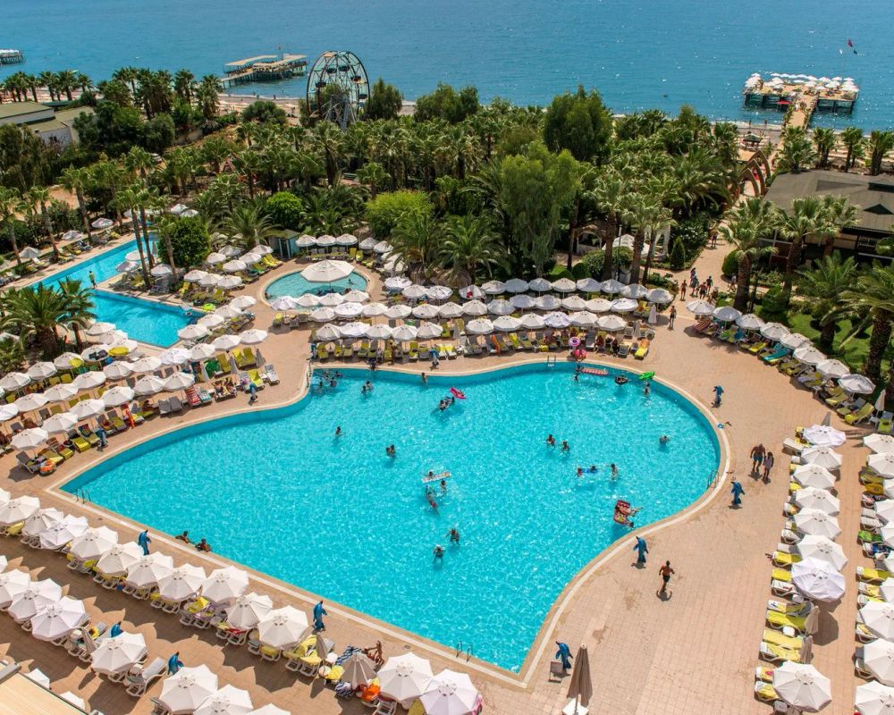 Delphin Deluxe Resort