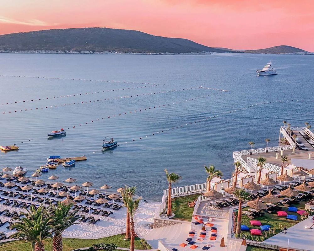 Design Plus Seya Beach