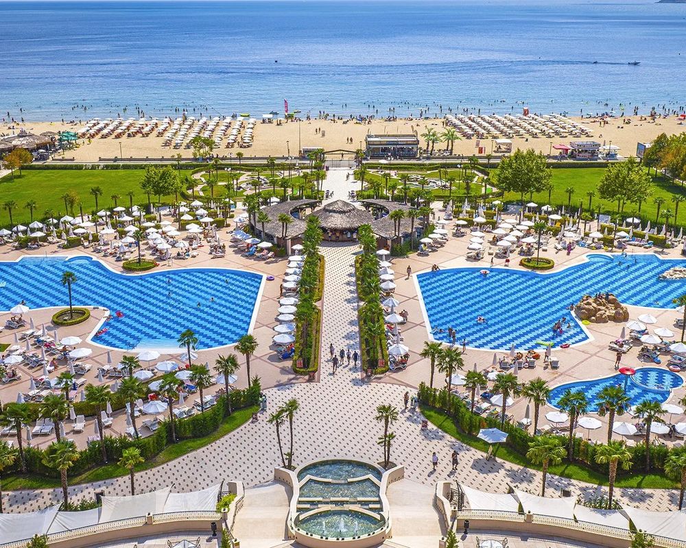 DIT Majestic Beach Resort