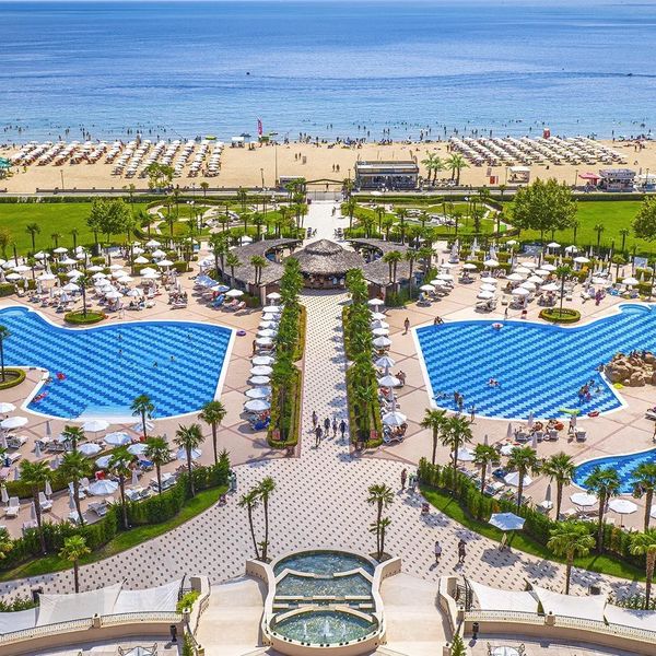 DIT Majestic Beach Resort
