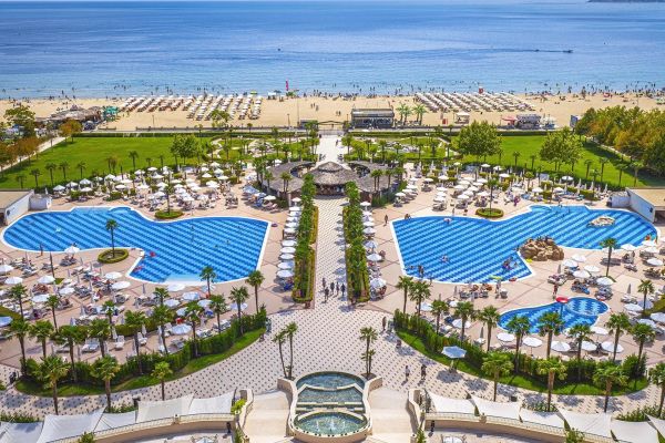 DIT Majestic Beach Resort