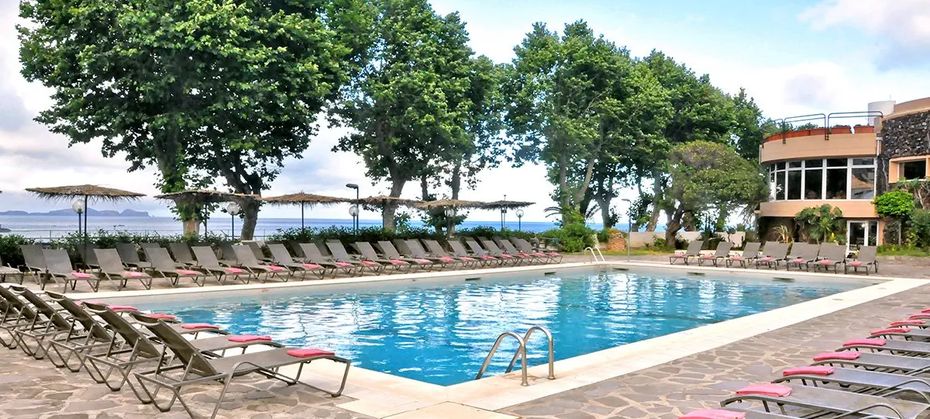 Dom Pedro Madeira Ocean Beach