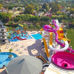 Dream World Palace