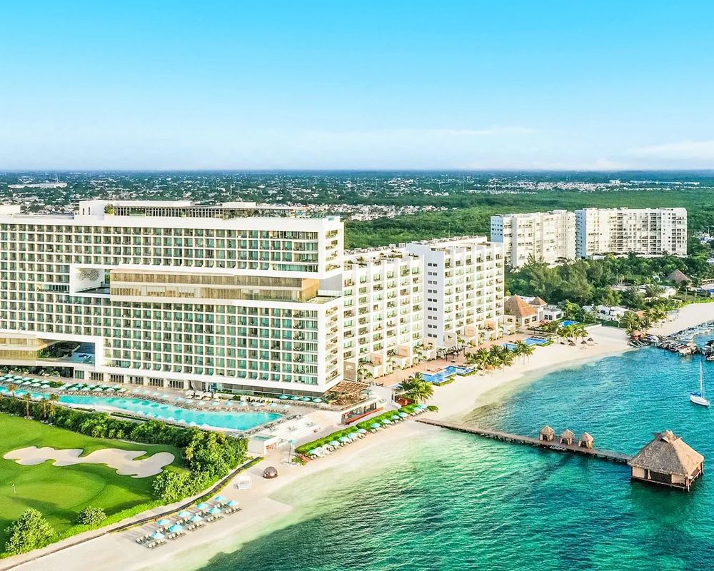 Dreams Vista Cancun Golf & Spa Resort