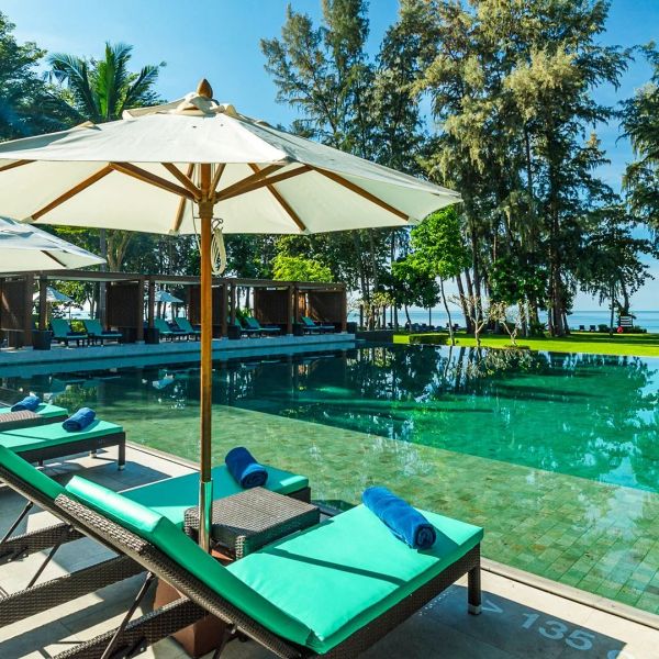 Dusit Thani Krabi Beach Resort (ex Sheraton Krabi) — Krabi, Tajlandia