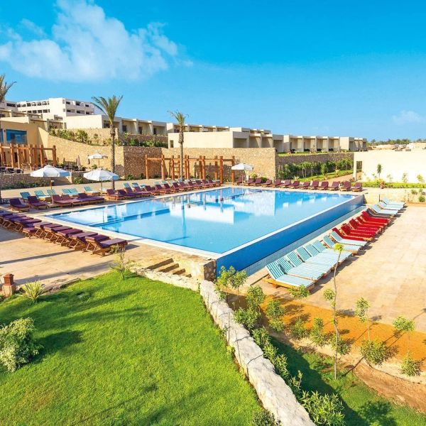 Caesar Bay Resort — Zawiet El Awamy, Egipt