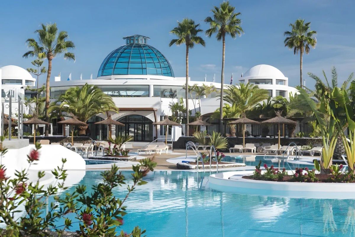 Lanzarote (7 dni) w Elba Lanzarote Royal Village Resort z Berlin (AI)