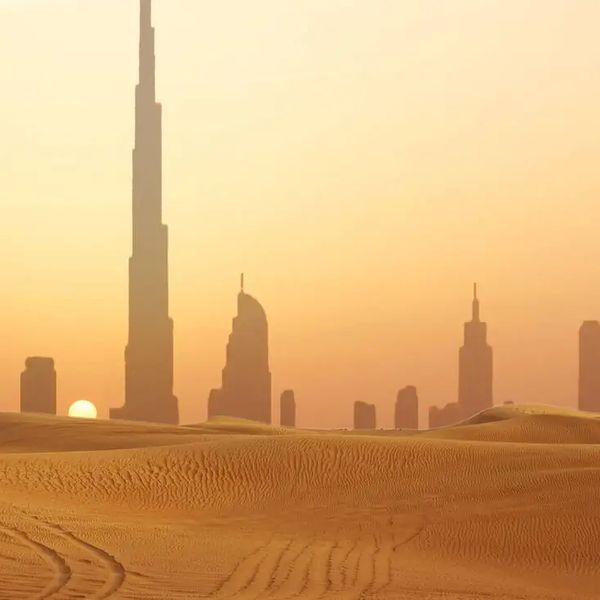 Ekscentryczny Dubaj i oddech pustyni
