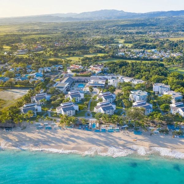 Emotions Playa Dorada