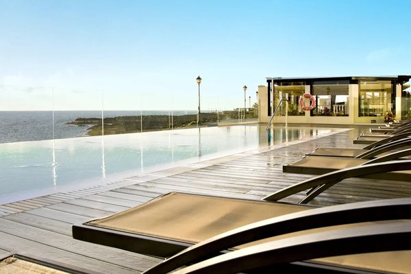 Ereza Mar (ex. Dorado Suites)