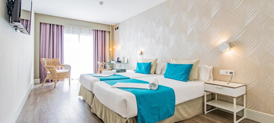 Ereza Mar (ex. Dorado Suites)