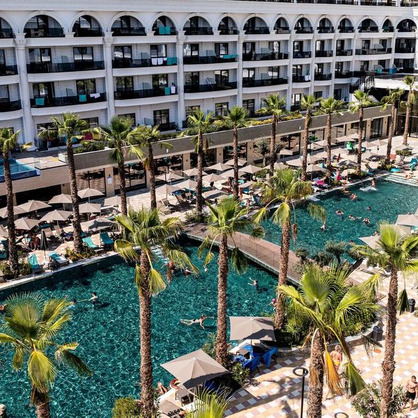 Fafa Aqua Palace