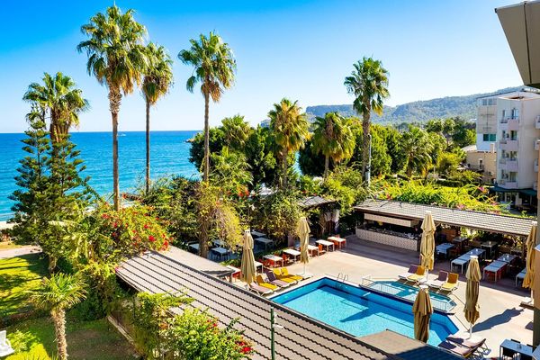 Fame Beach Hotel (ex. Fame Residence Beach Park)