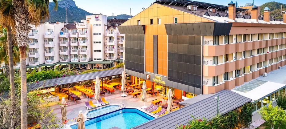 Fame Beach Hotel (ex. Fame Residence Beach Park)