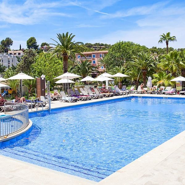 Fergus Bermudas (ex. Ola Club) — Palma Nova, Hiszpania