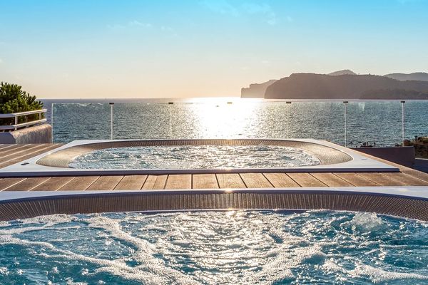 Fergus Style Cala Blanca