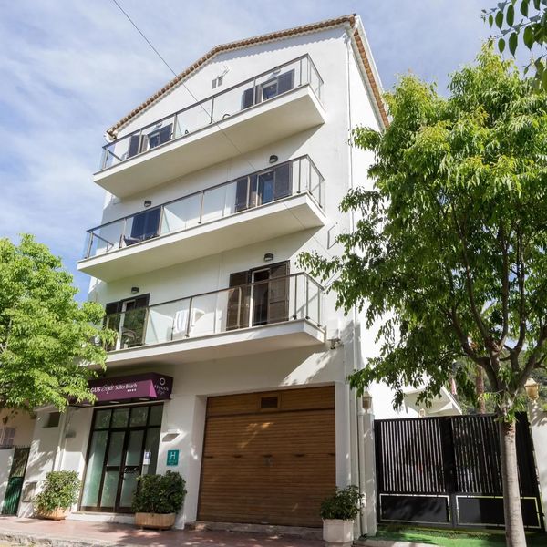 Fergus Style Soller Beach — Soller, Hiszpania