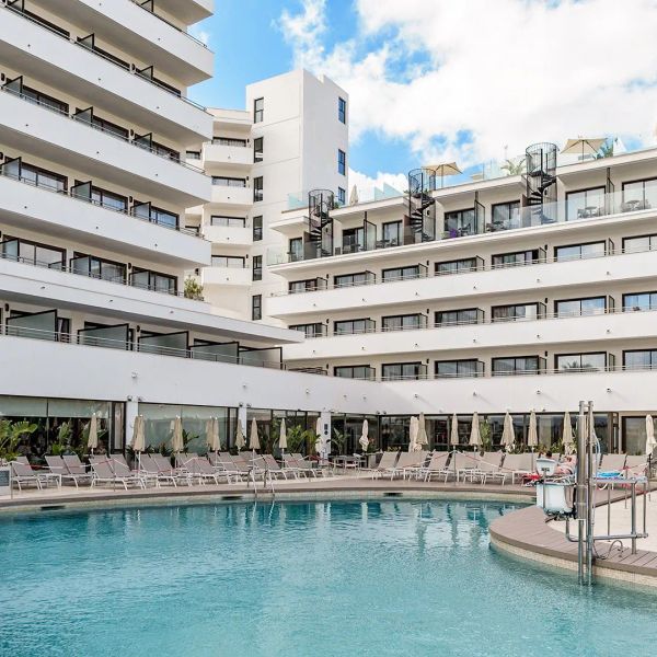 Fergus Style Tobago (Palmanova) — Palma Nova, Hiszpania