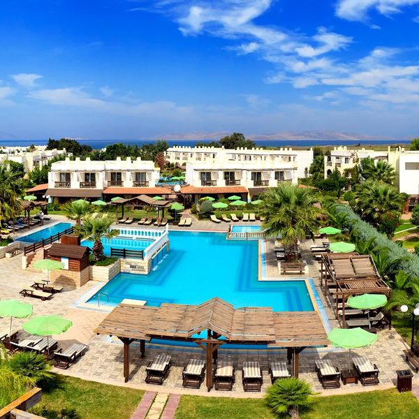 Gaia Royal Village