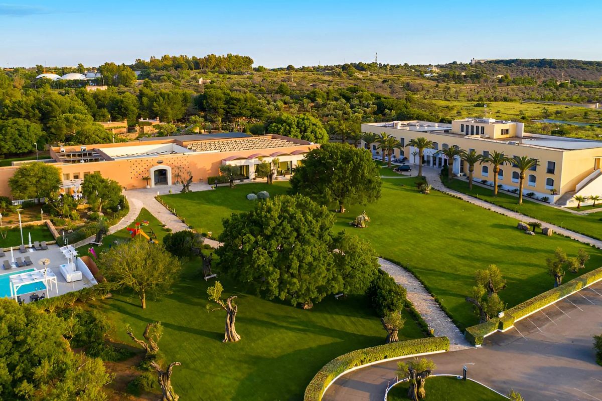 Apulia (7 dni) w Gallipoli Resort by Garibaldi Hotels z Wrocławia (BB)
