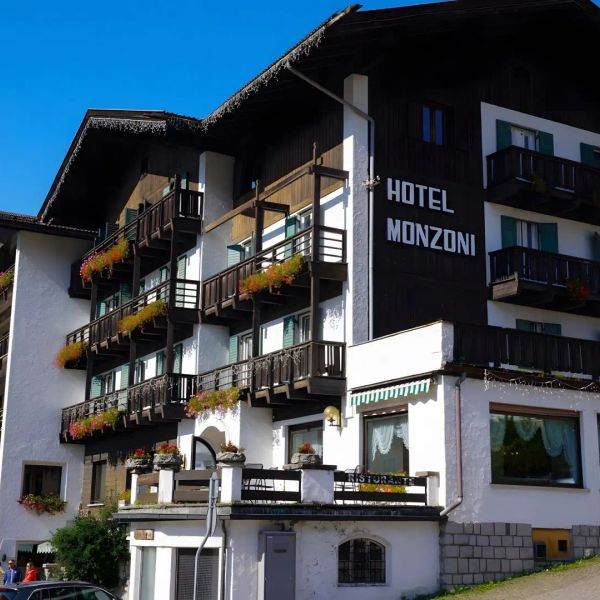 Hotel GH Monzoni (Pozza di Fassa) w Włochy (Trentino) - oferta last minute