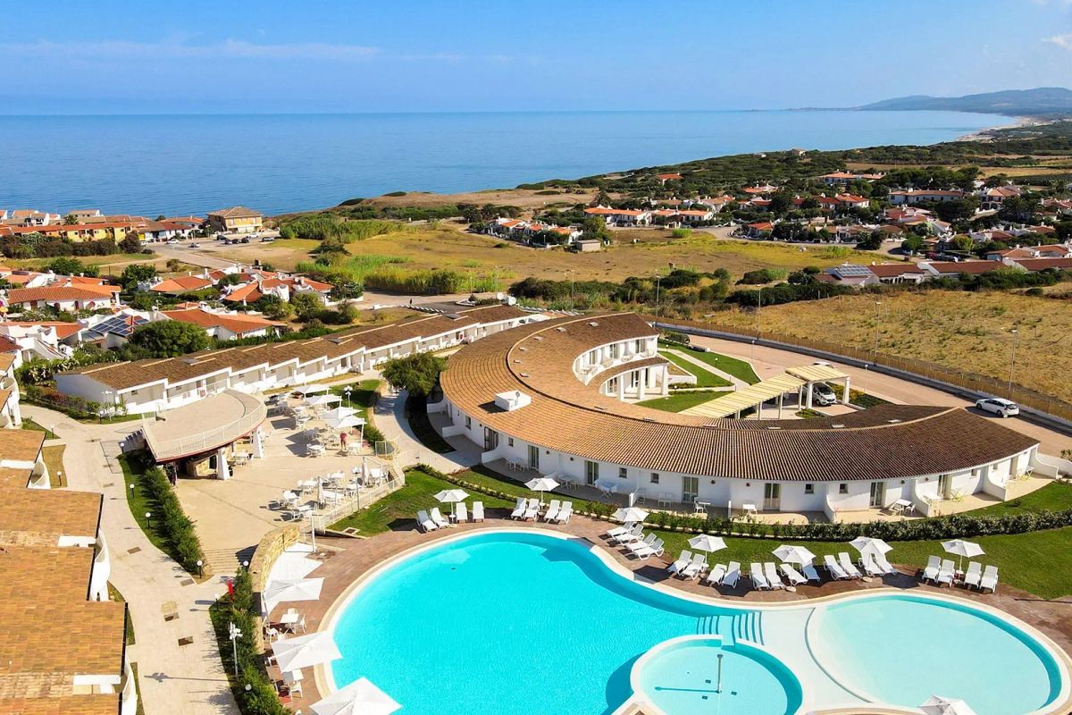 Sardynia (7 dni) w GH Santina Resort z Wrocławia