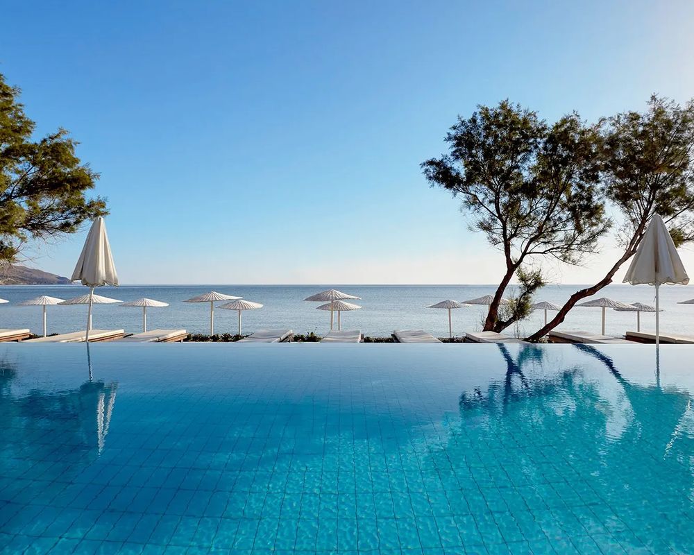 Giannoulis Grand Bay Beach Resort