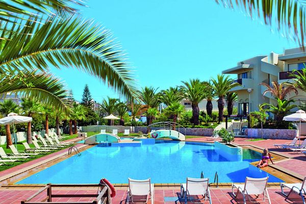 Giannoulis Santa Marina Beach (Agia Marina)