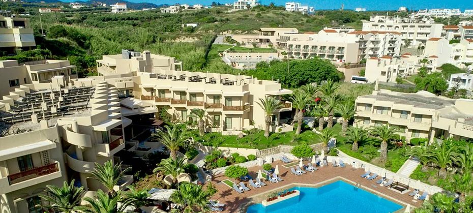 Giannoulis Santa Marina Beach (Agia Marina)