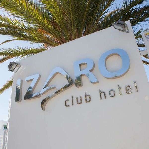 Gloria Izaro Club — Puerto del Carmen, Hiszpania