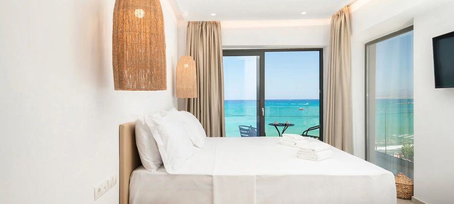 Golden Bee Lifestyle (ex Triton)