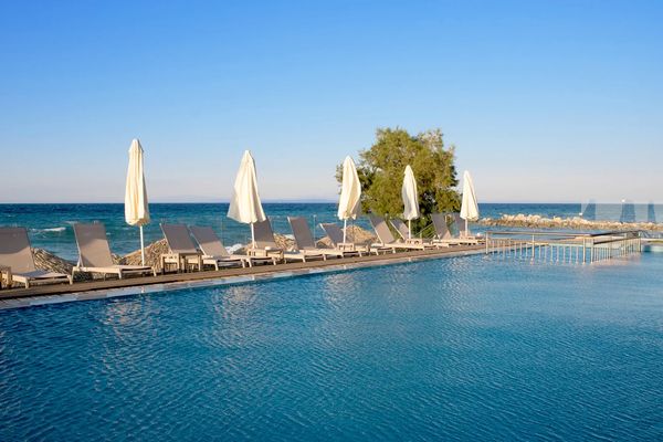 Golden Coast Family Resort