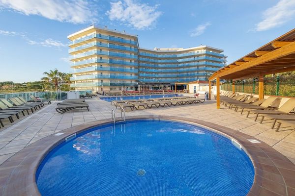 Golden Donaire Beach