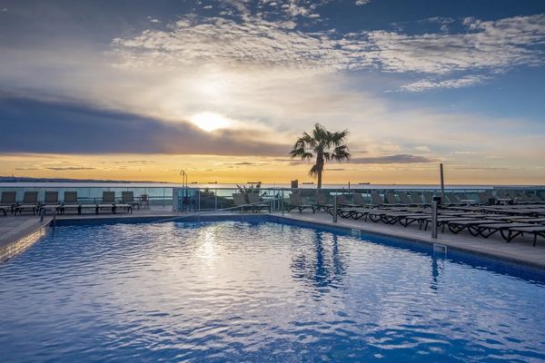 Golden Donaire Beach