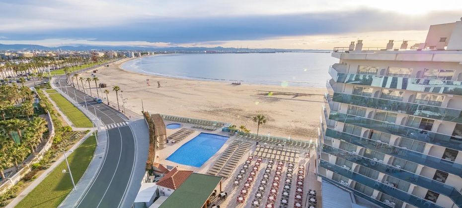 Golden Donaire Beach