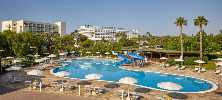 Gran Serena Hotel