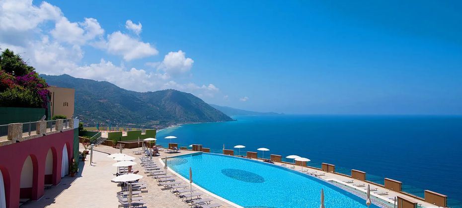Grand Avalon Sikani