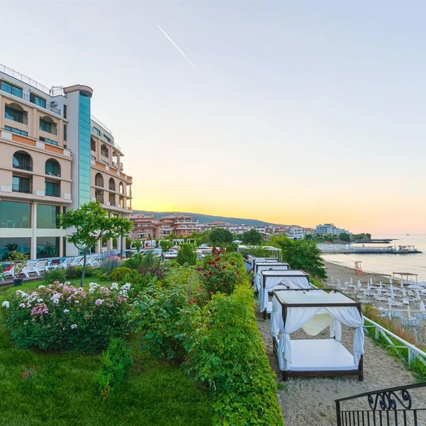 Grand Hotel (Sveti Vlas)